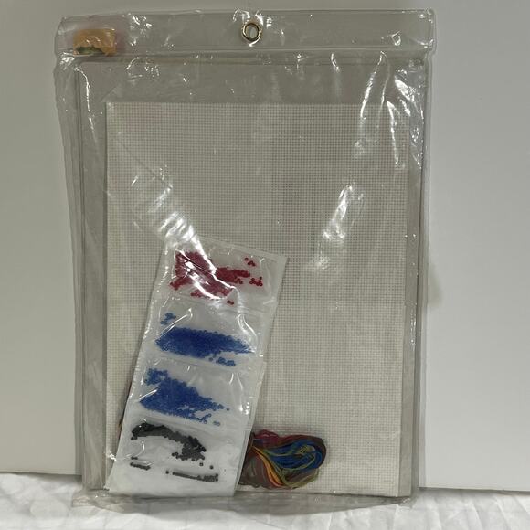 Bucilla Friendship Tree Welcome Friends Counted Bead Embroidery Kit - Picture 10 of 11